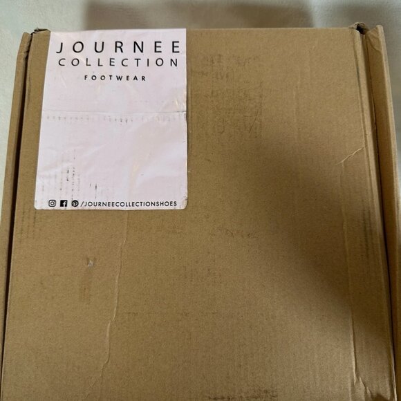 Journee Collection Baylor Boots Women Size 8.5 Gray Ankle Block Heel Lace Up NWB - Picture 10 of 10